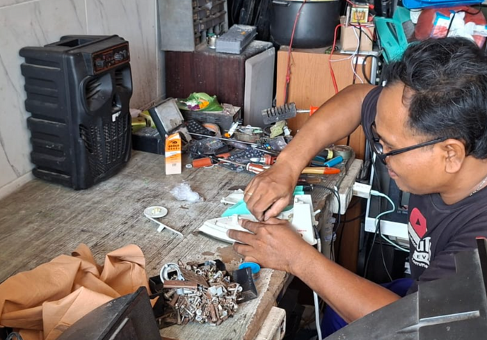 Worth Fixing: Building a Community-Based Repair Ecosystem in Bali