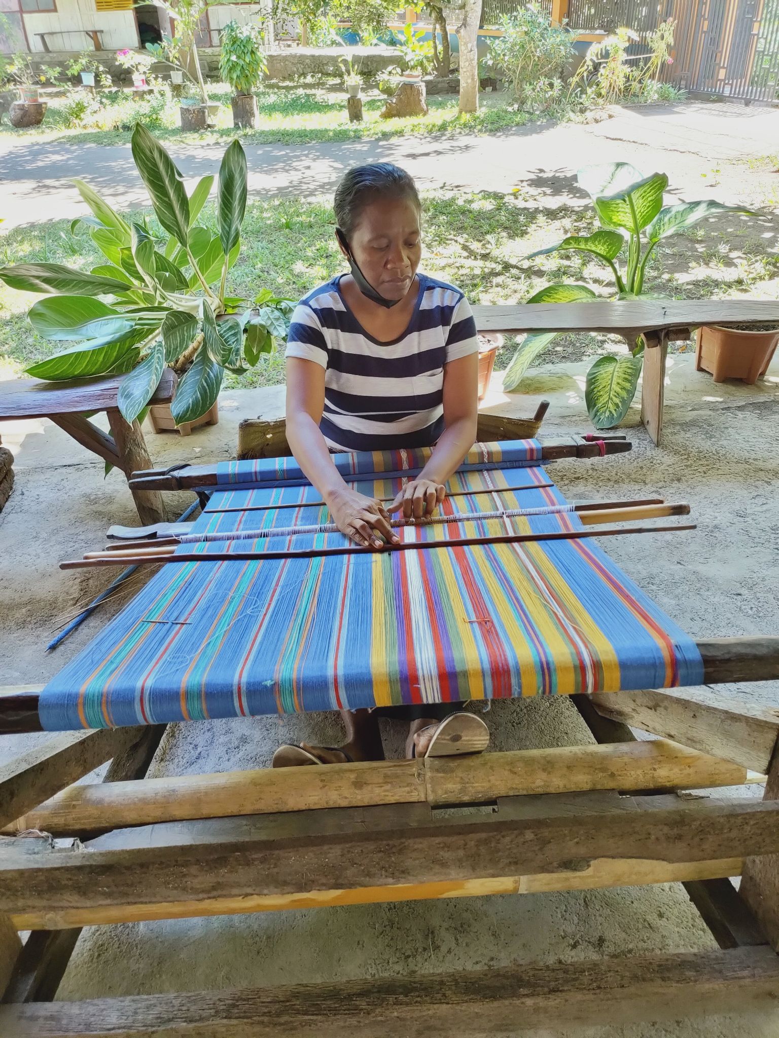 Creating ergonomic weaving tools for weavers in Adonara and Lembata